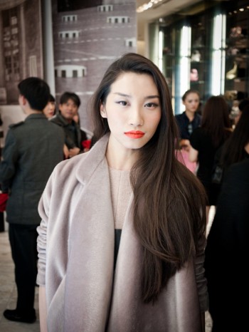 Masha Ma worn by Mega Mengmeng